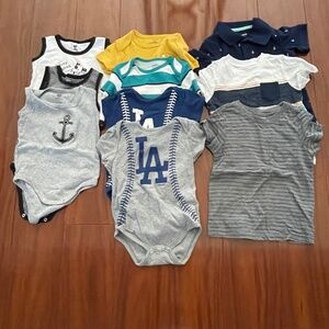 2T boys shirts /10 items
